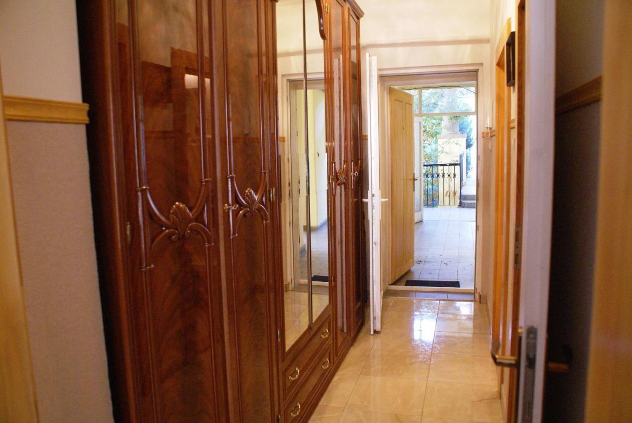 Parva Villa Мішкольц Екстер'єр фото